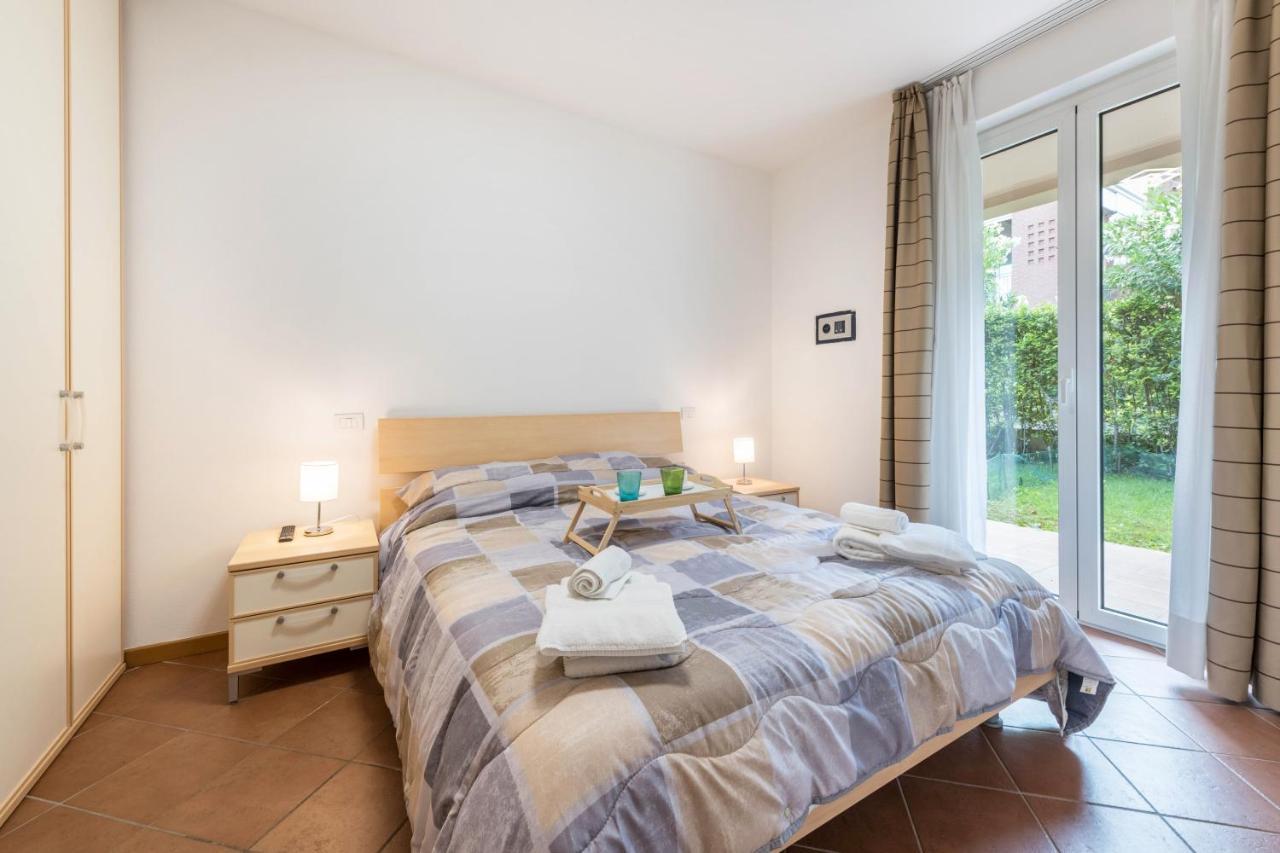Casa Vacanze Blue Lake Padenghe sul Garda Exterior photo